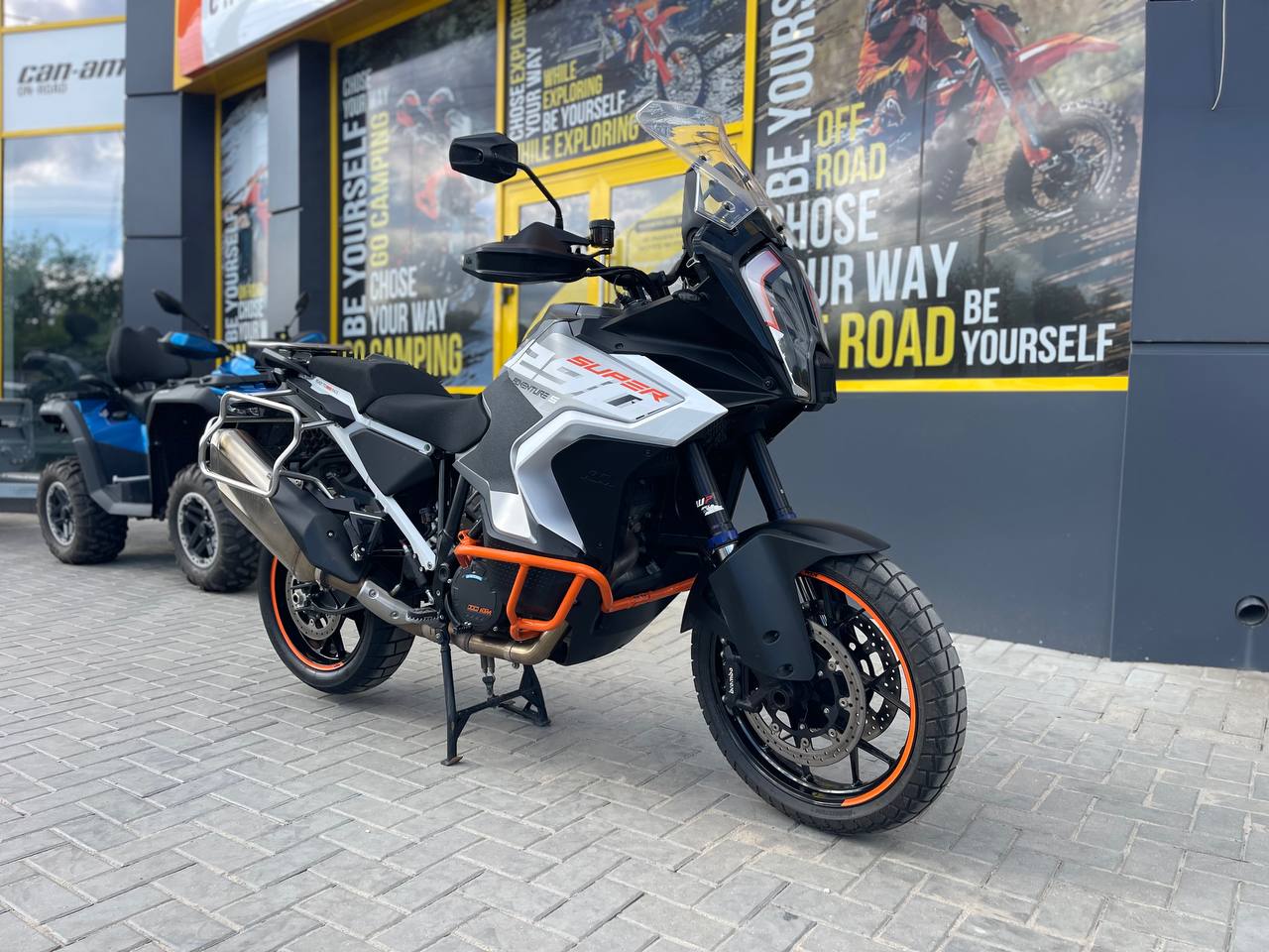 KTM 1290 SUPER ADVENTURE S `24