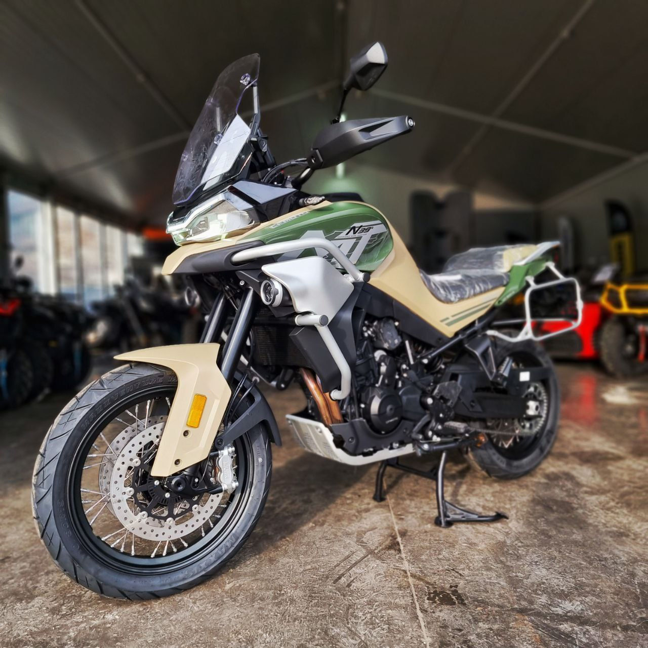 CFMOTO 800MT Touring '25