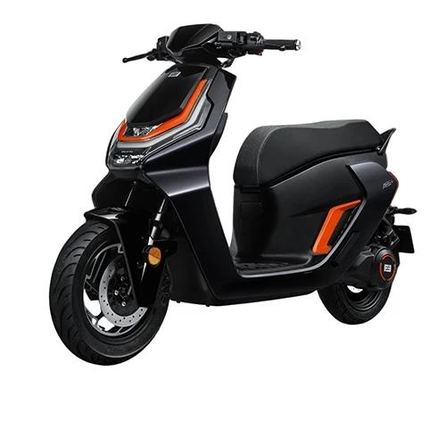 CFMOTO ZEEHO AE6+ Liquid Black L3e '24